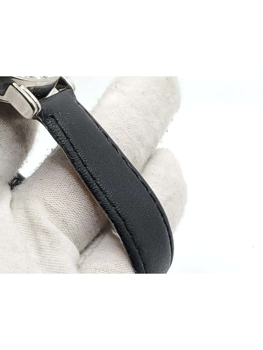Flower Quartz Watch Womens New Battery Black Band 32mm